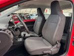 Volkswagen up! 2012 Punainen