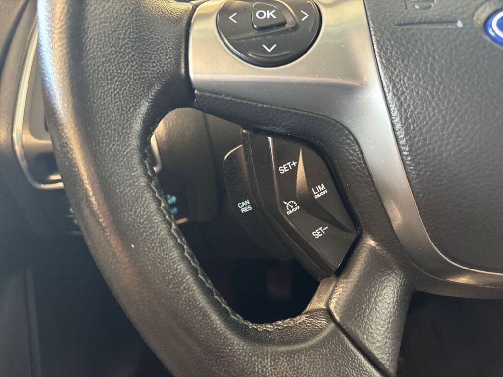 Ford Focus 2013 Sininen