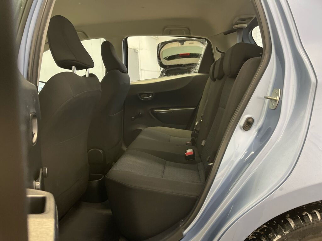 Toyota Yaris 2012 Sininen