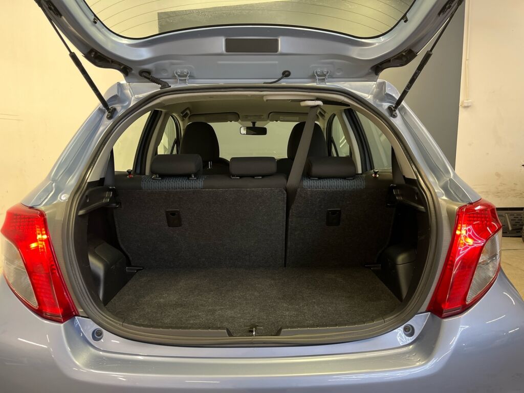 Toyota Yaris 2012 Sininen