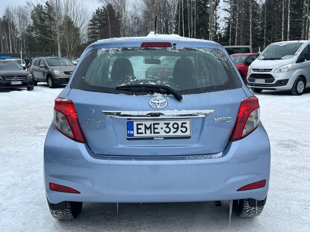 Toyota Yaris 2012 Sininen