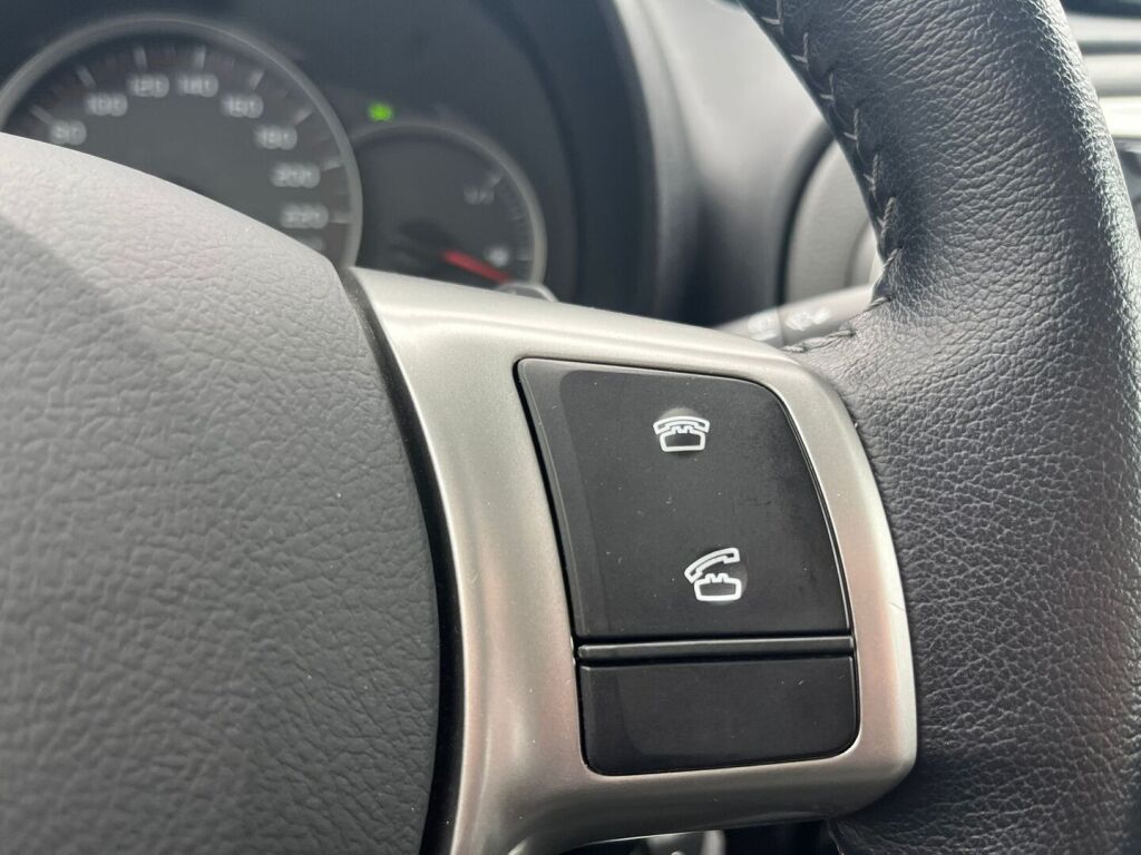 Toyota Yaris 2012 Sininen