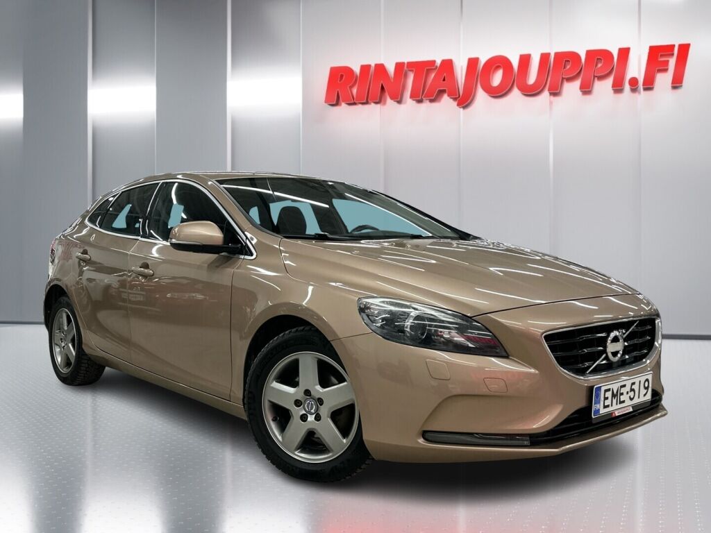 Volvo V40 2012 Ruskea (beige)