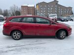 Ford Focus 2012 Punainen