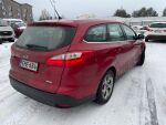 Ford Focus 2012 Punainen