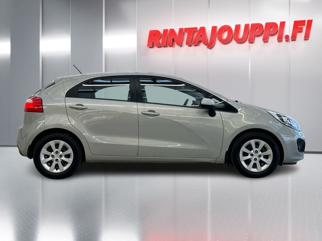 Kia Rio 2012 Ruskea (beige)