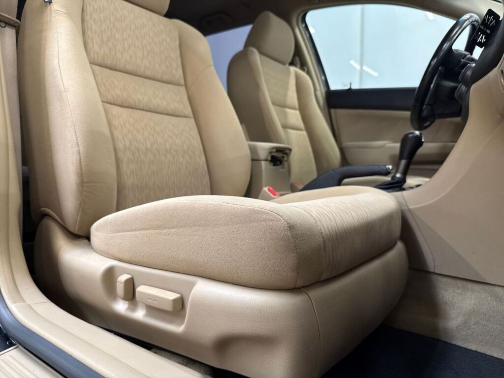 Honda Accord 2007 Musta
