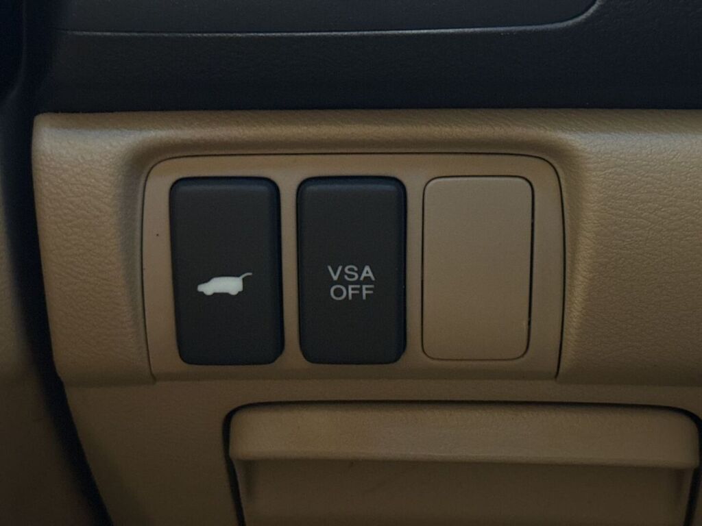 Honda Accord 2007 Musta