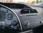 Honda Civic 2008 Punainen