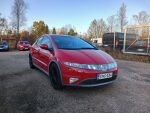 Honda Civic 2008 Punainen