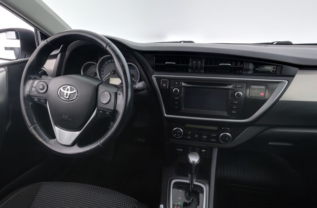 Toyota Auris 2013 Sininen