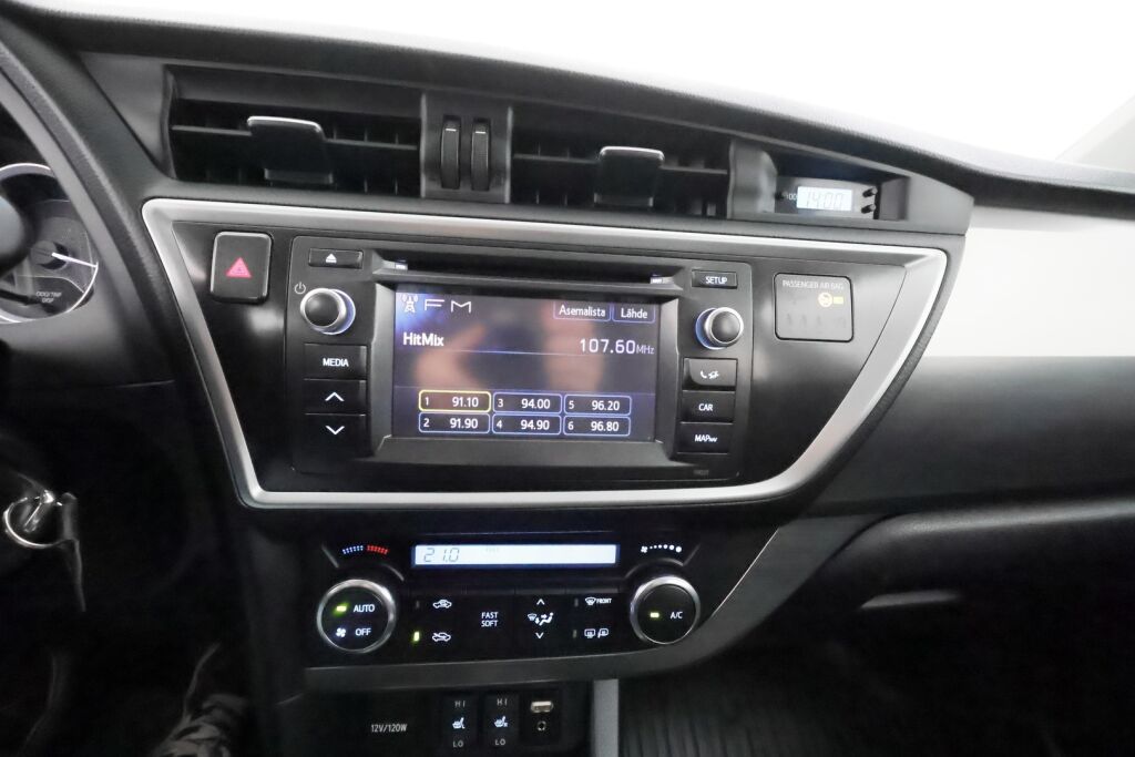 Toyota Auris 2013 Sininen