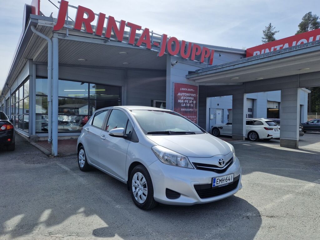 Toyota Yaris 2013 Hopea