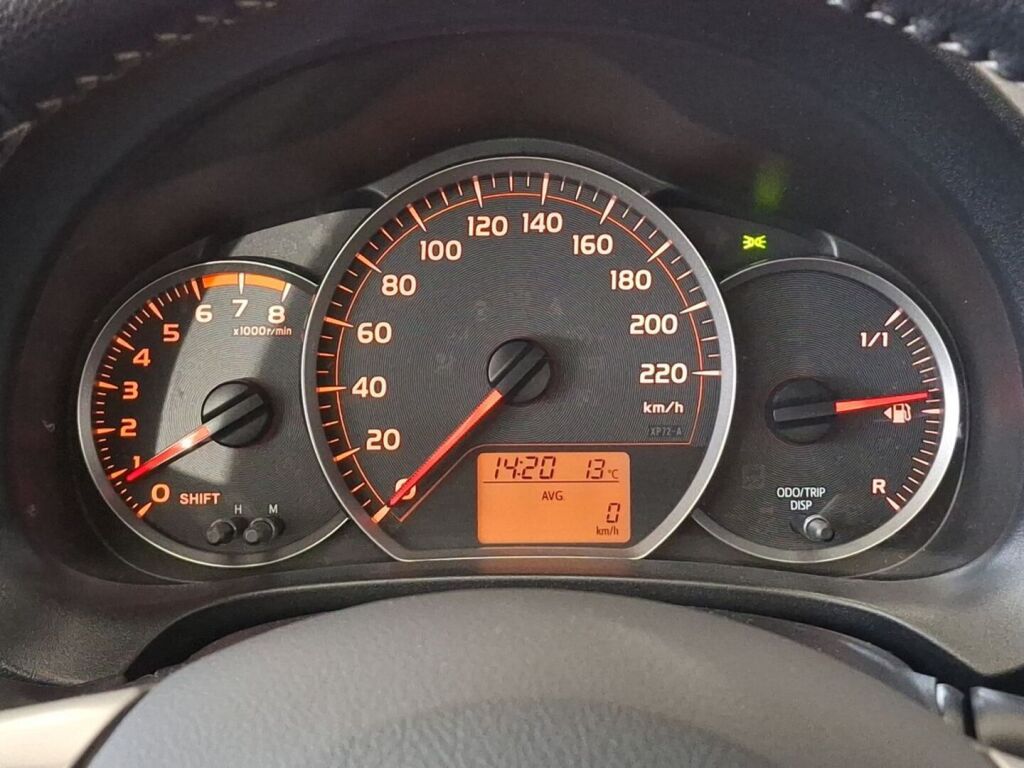 Toyota Yaris 2013 Hopea