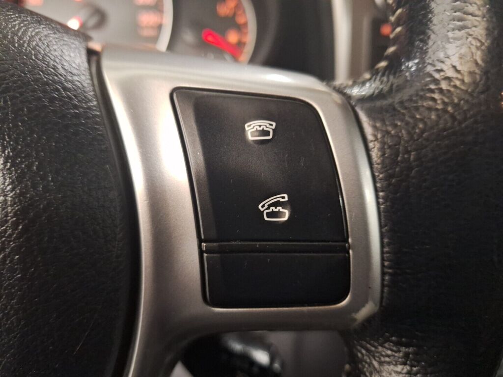 Toyota Verso-S 2014 Harmaa