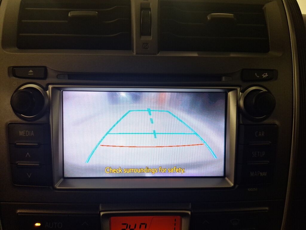 Toyota Verso-S 2014 Harmaa