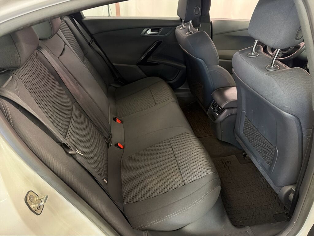 Peugeot 508 2014 Valkoinen