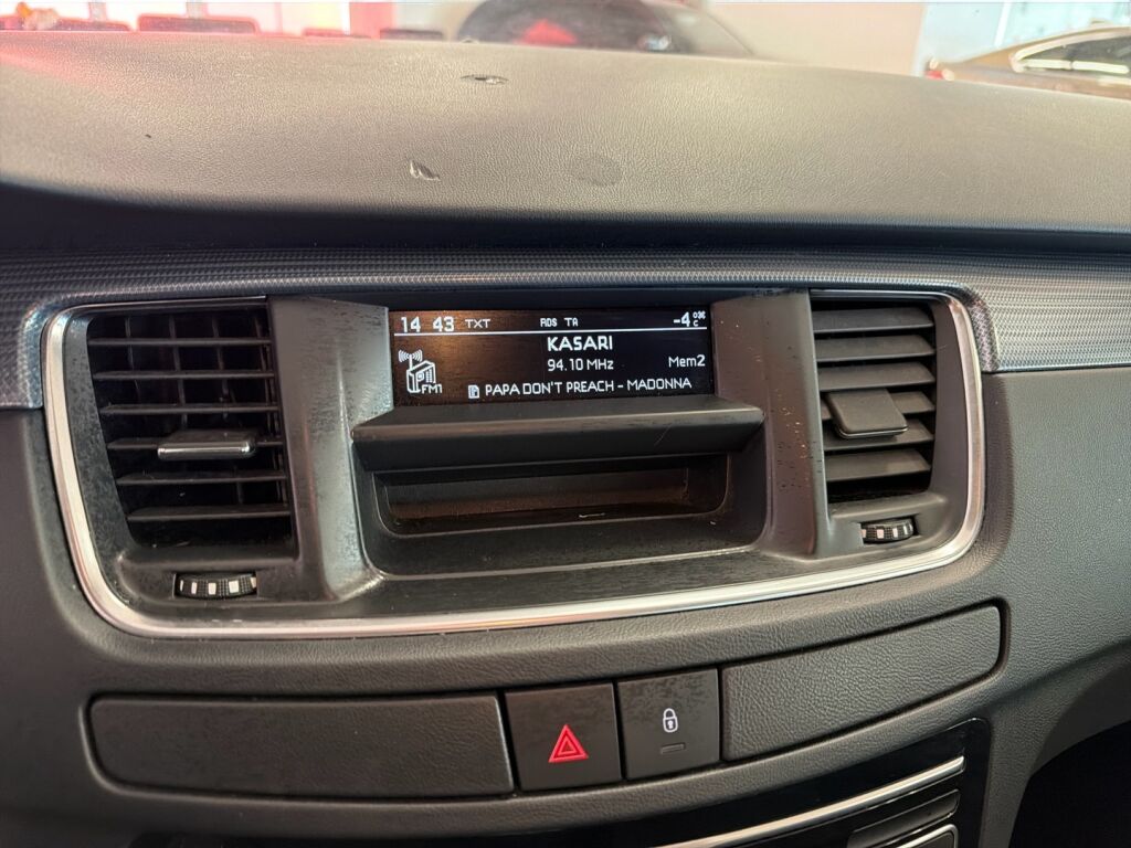 Peugeot 508 2014 Valkoinen