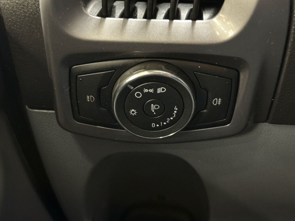 Ford Transit Custom 2013 Valkoinen