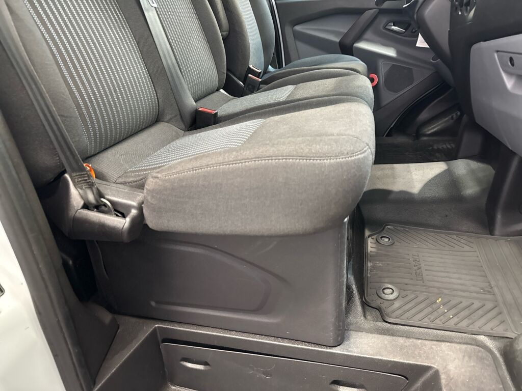 Ford Transit Custom 2013 Valkoinen