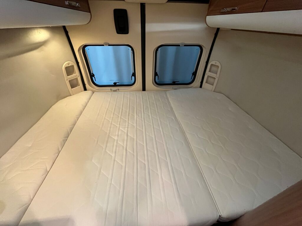 Adria Twin 600 SP 2013 Hopea