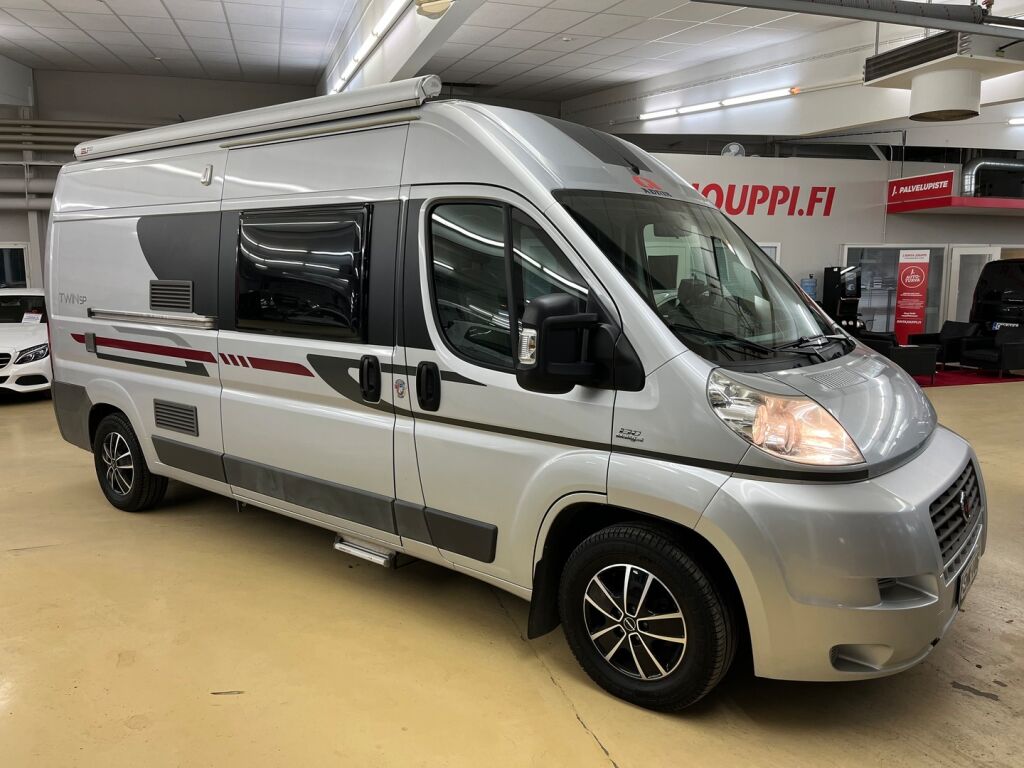 Adria Twin 600 SP 2013 Hopea