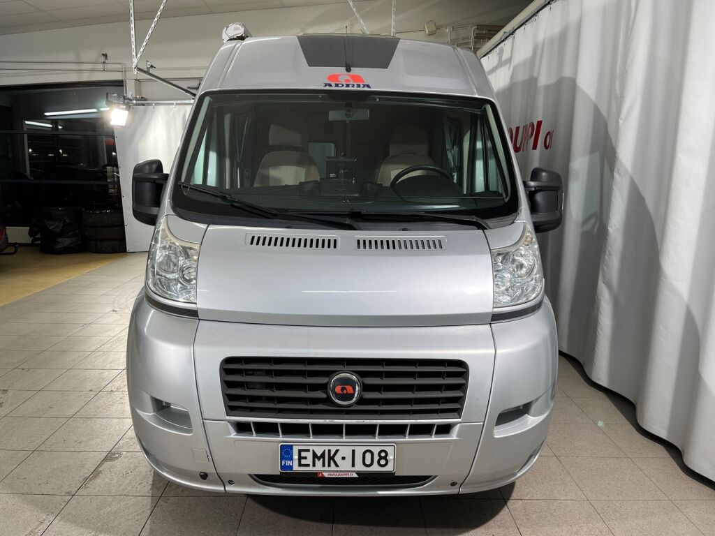 Adria Twin 600 SP 2013 Hopea