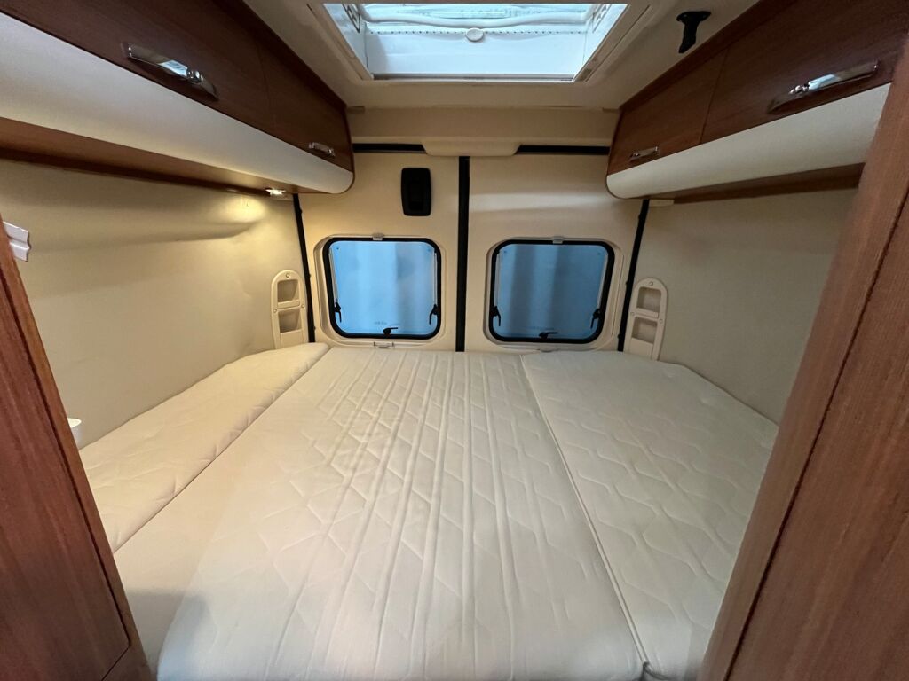 Adria Twin 600 SP 2013 Hopea