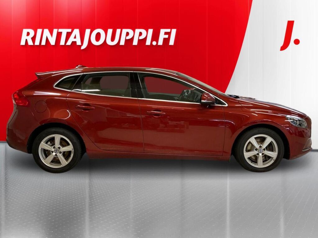 Volvo V40 2013 Punainen