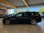 Volvo V70 2013 Musta