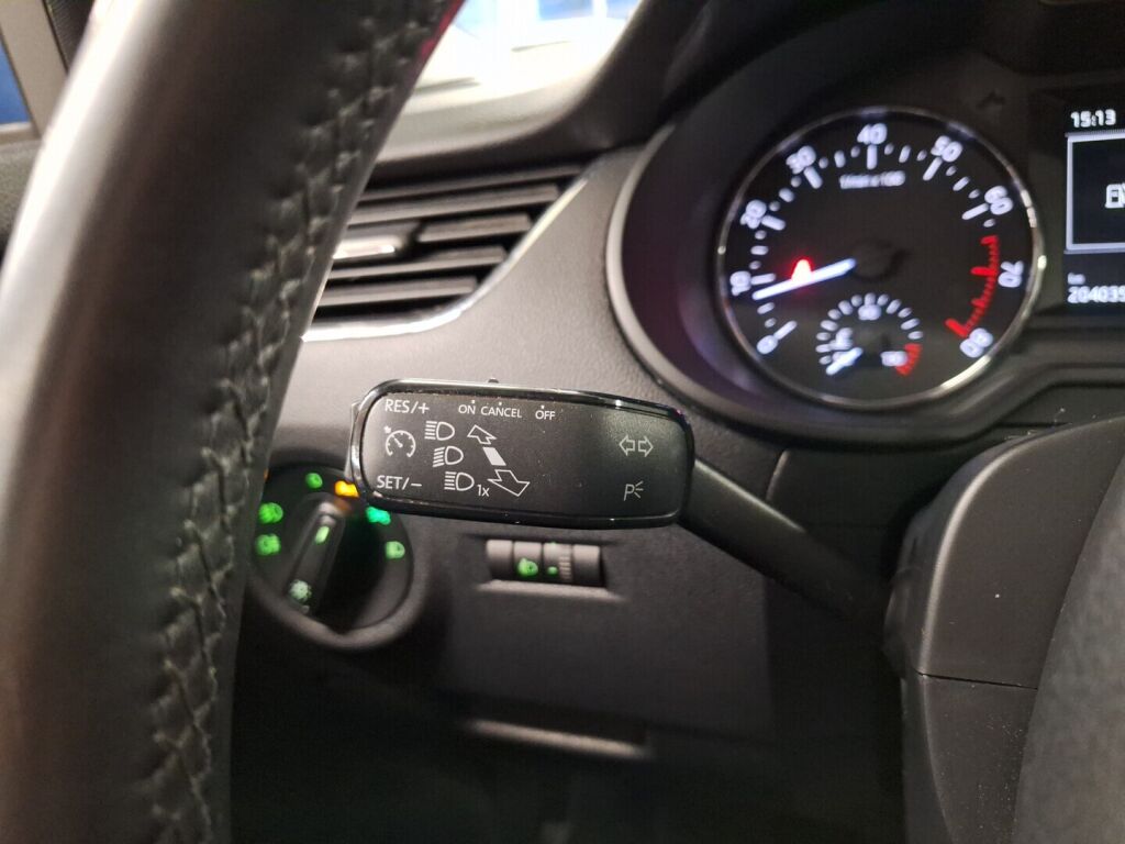 Skoda Octavia 2013 Sininen