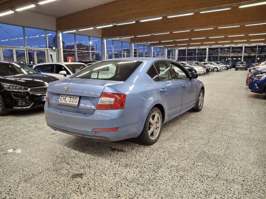 Skoda Octavia 2013 Sininen