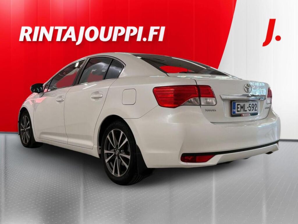 Toyota Avensis 2013 Valkoinen