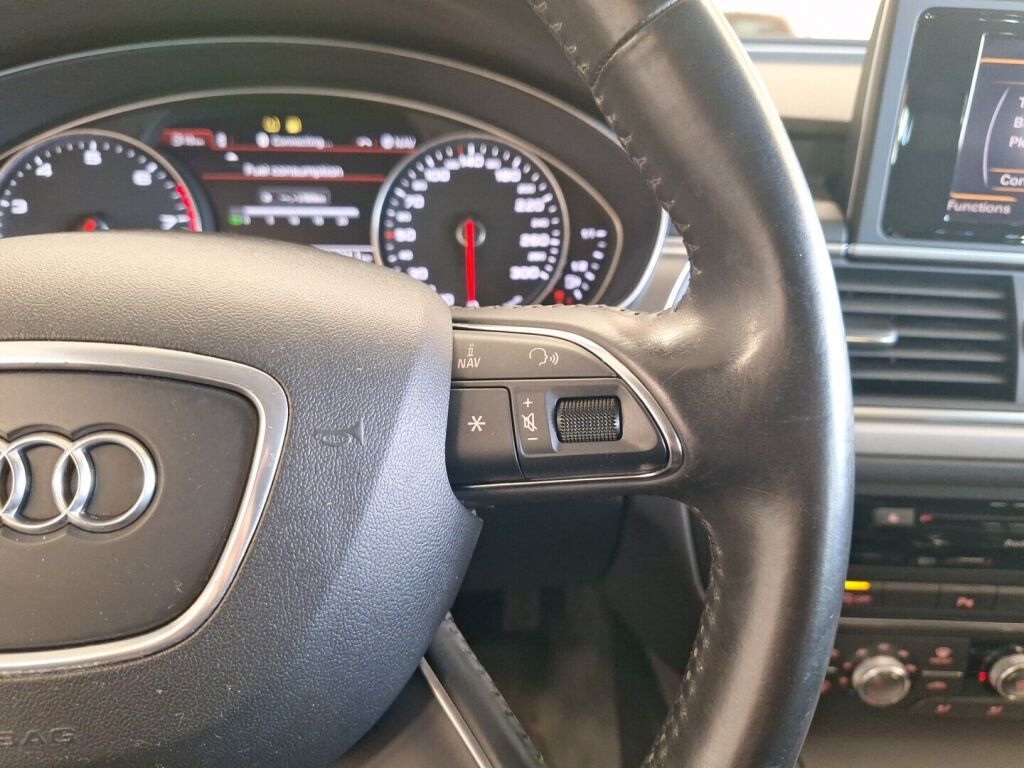 Audi A6 2013 Musta