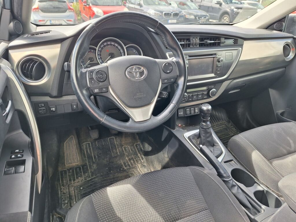Toyota Auris 2013 Sininen