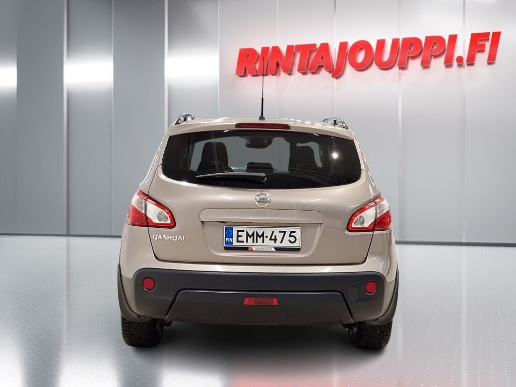 Nissan Qashqai 2013 Ruskea (beige)
