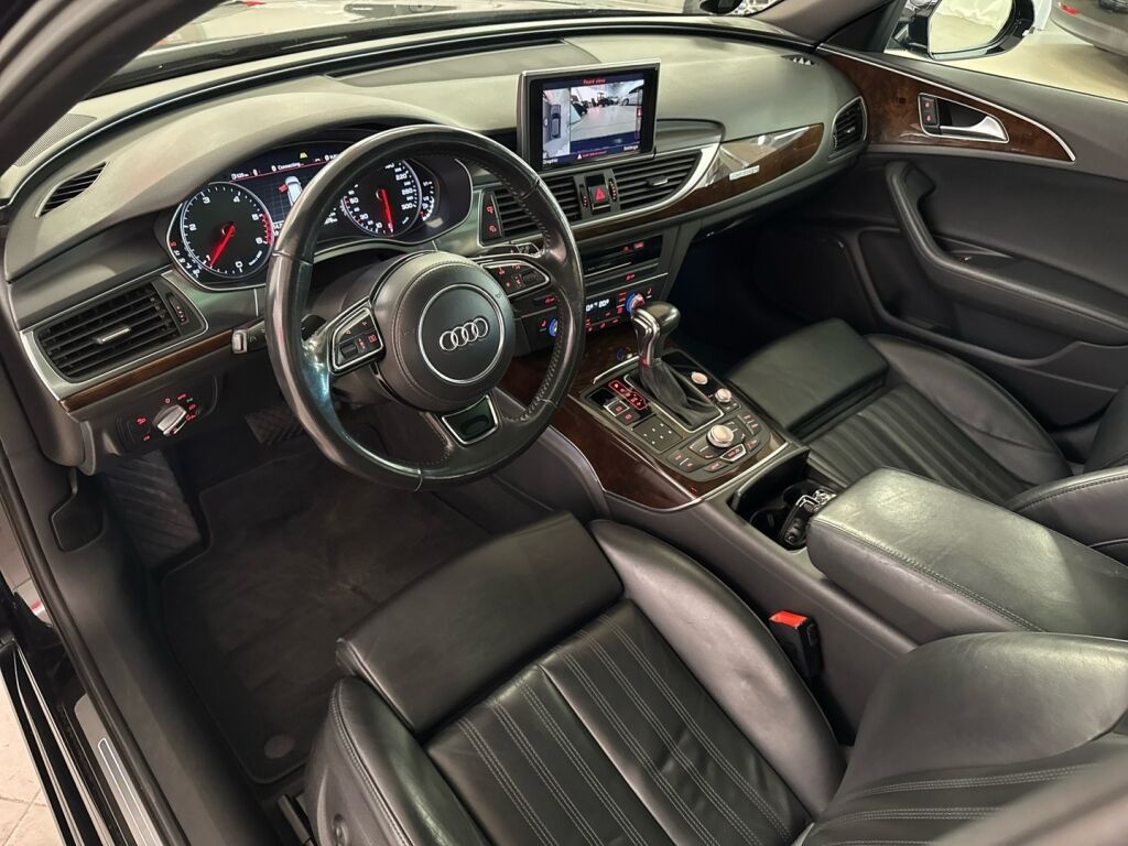 Audi A6 2012 Musta