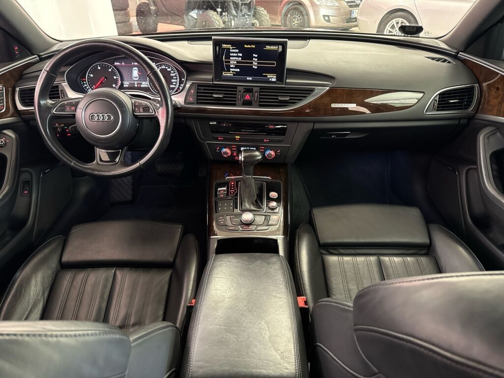 Audi A6 2012 Musta