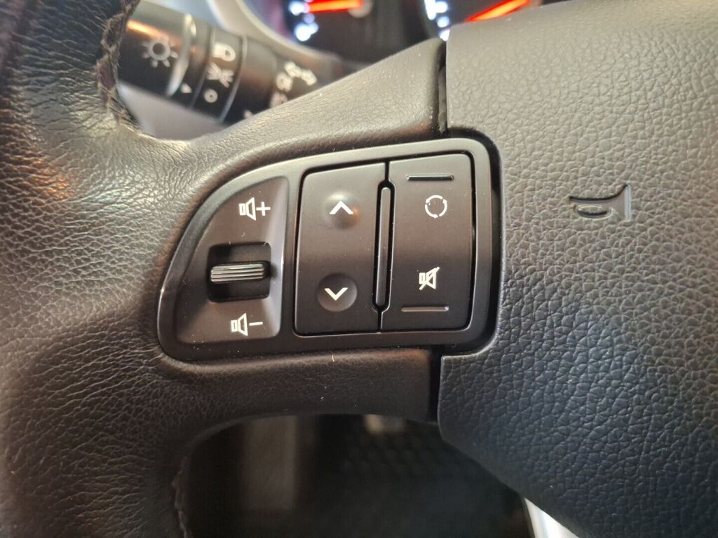 Kia Sportage 2013 Oranssi