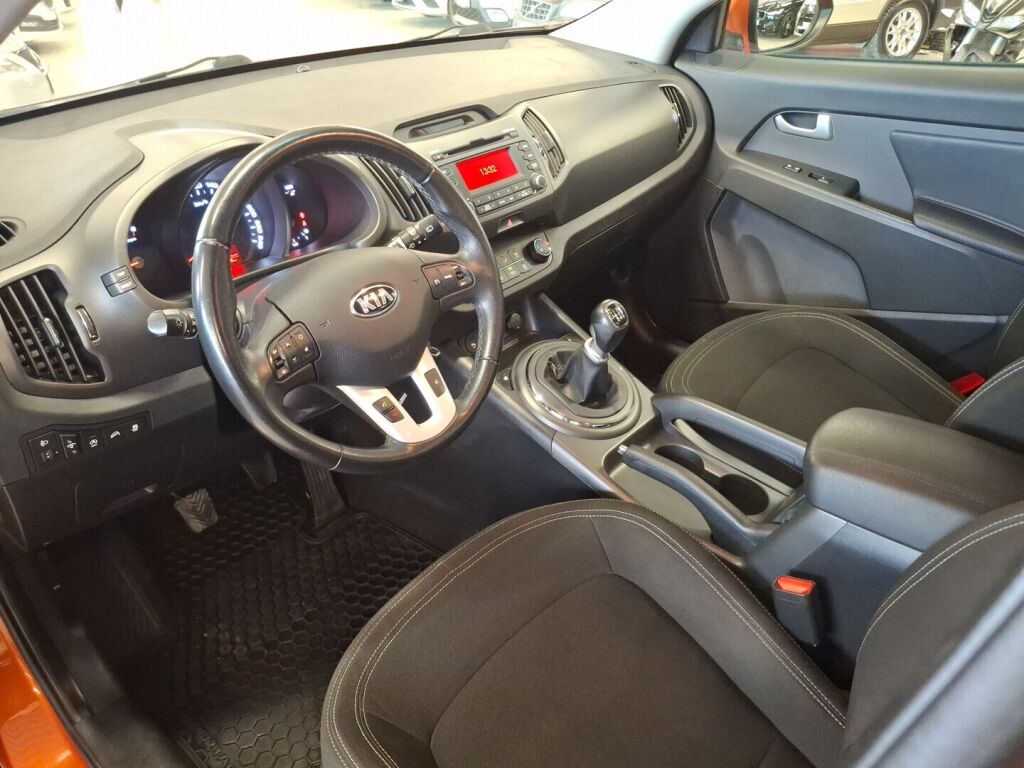 Kia Sportage 2013 Oranssi