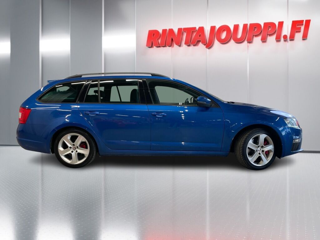 Skoda Octavia 2014 Sininen