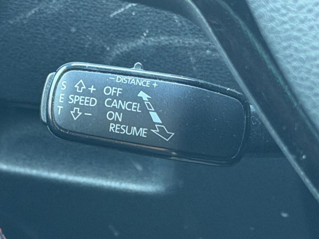 Skoda Octavia 2014 Sininen