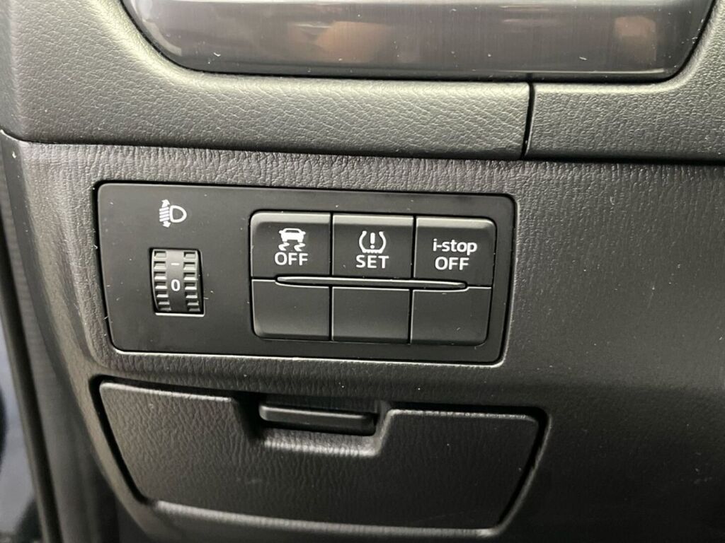 Mazda Mazda6 2014 Musta