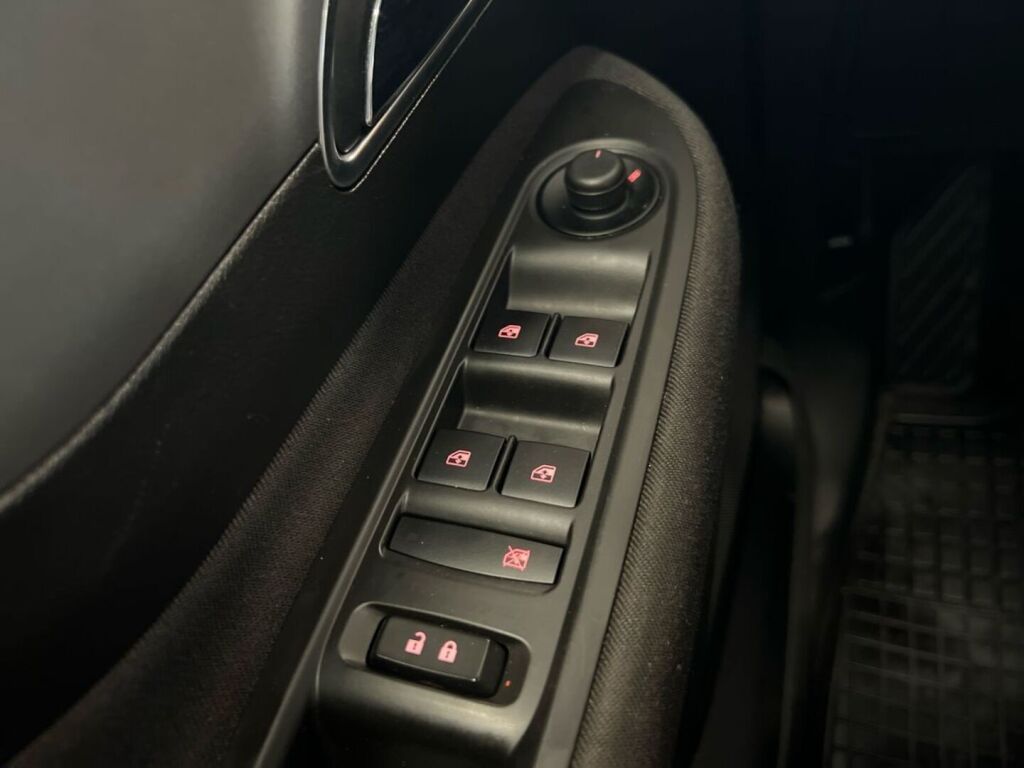 Opel Mokka 2013 Valkoinen