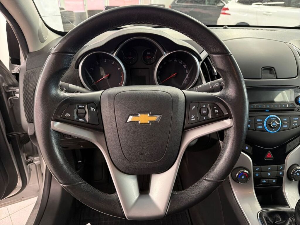Chevrolet Cruze 2014 Hopea