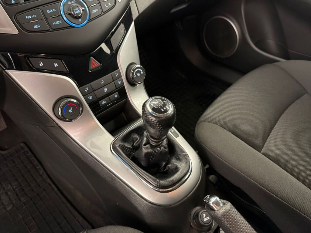 Chevrolet Cruze 2014 Hopea