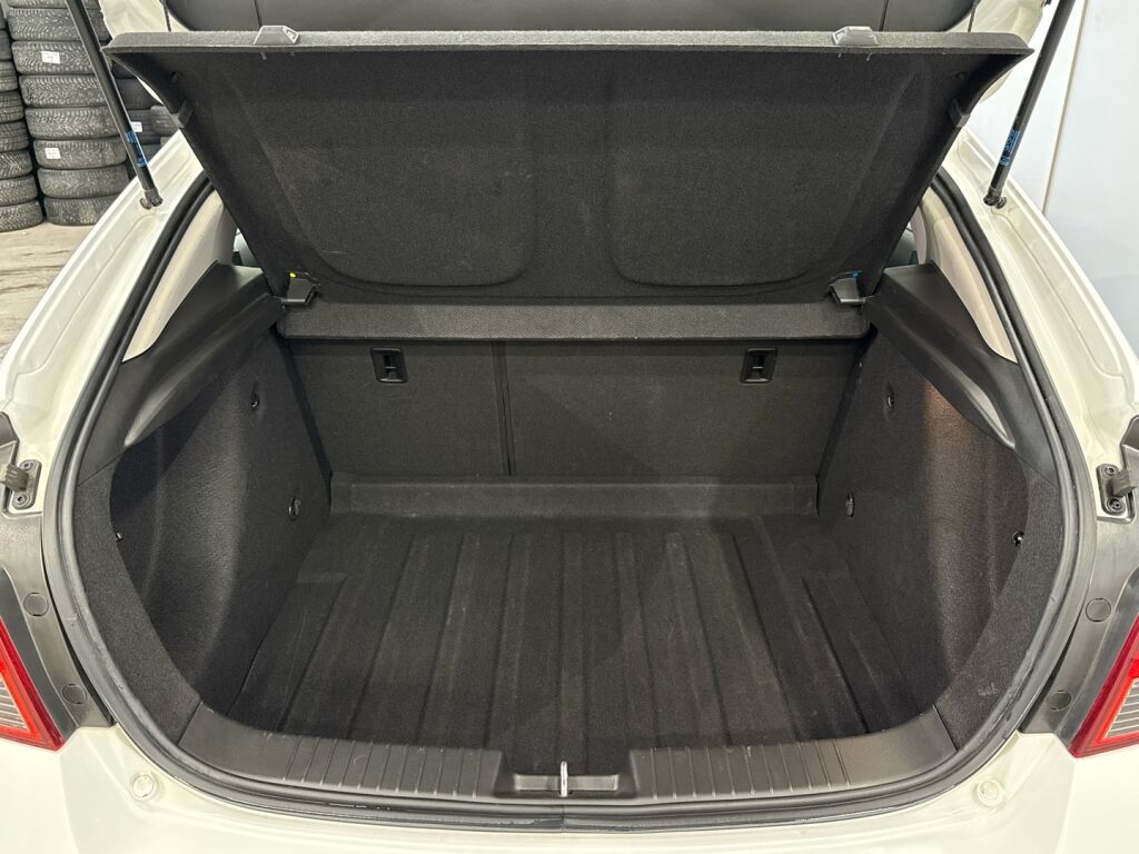 Chevrolet Cruze 2013 Valkoinen