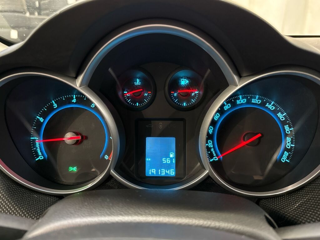 Chevrolet Cruze 2013 Valkoinen