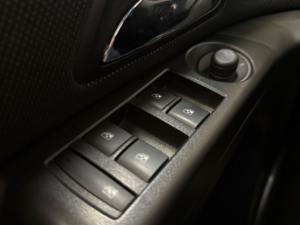 Chevrolet Cruze 2013 Valkoinen