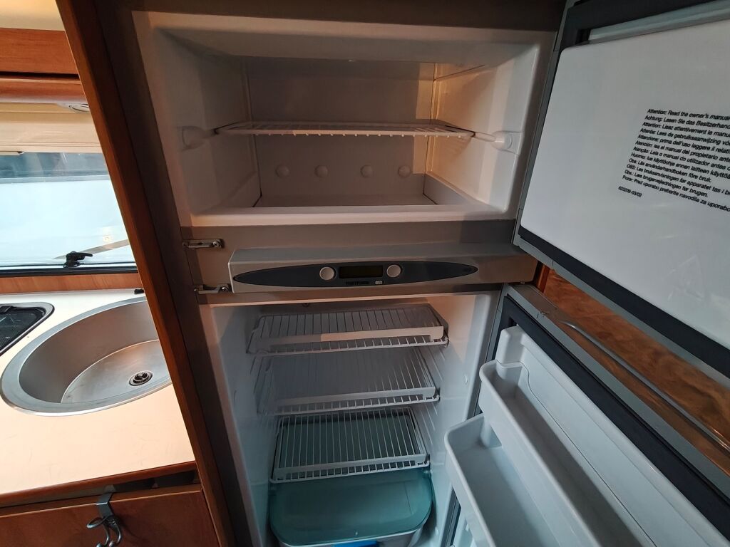 Carado T 337 2011 JK V 113